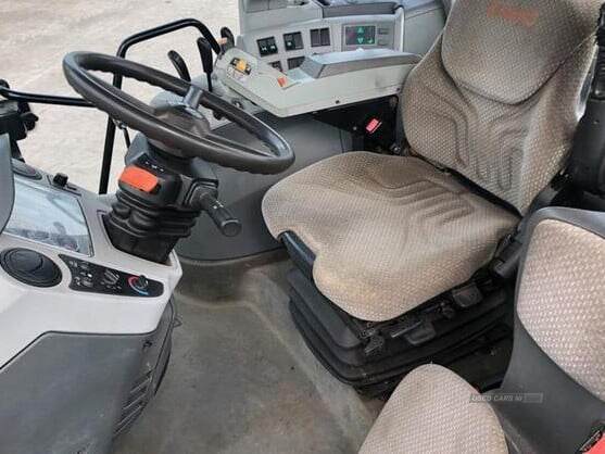 2012 Claas Arion 620 CIS