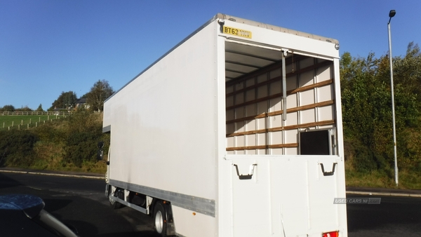 Daf 24ft 4"Luton furniture van with tying rails . Test in Down