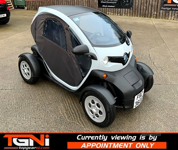 Renault Twizy COUPE in Derry / Londonderry