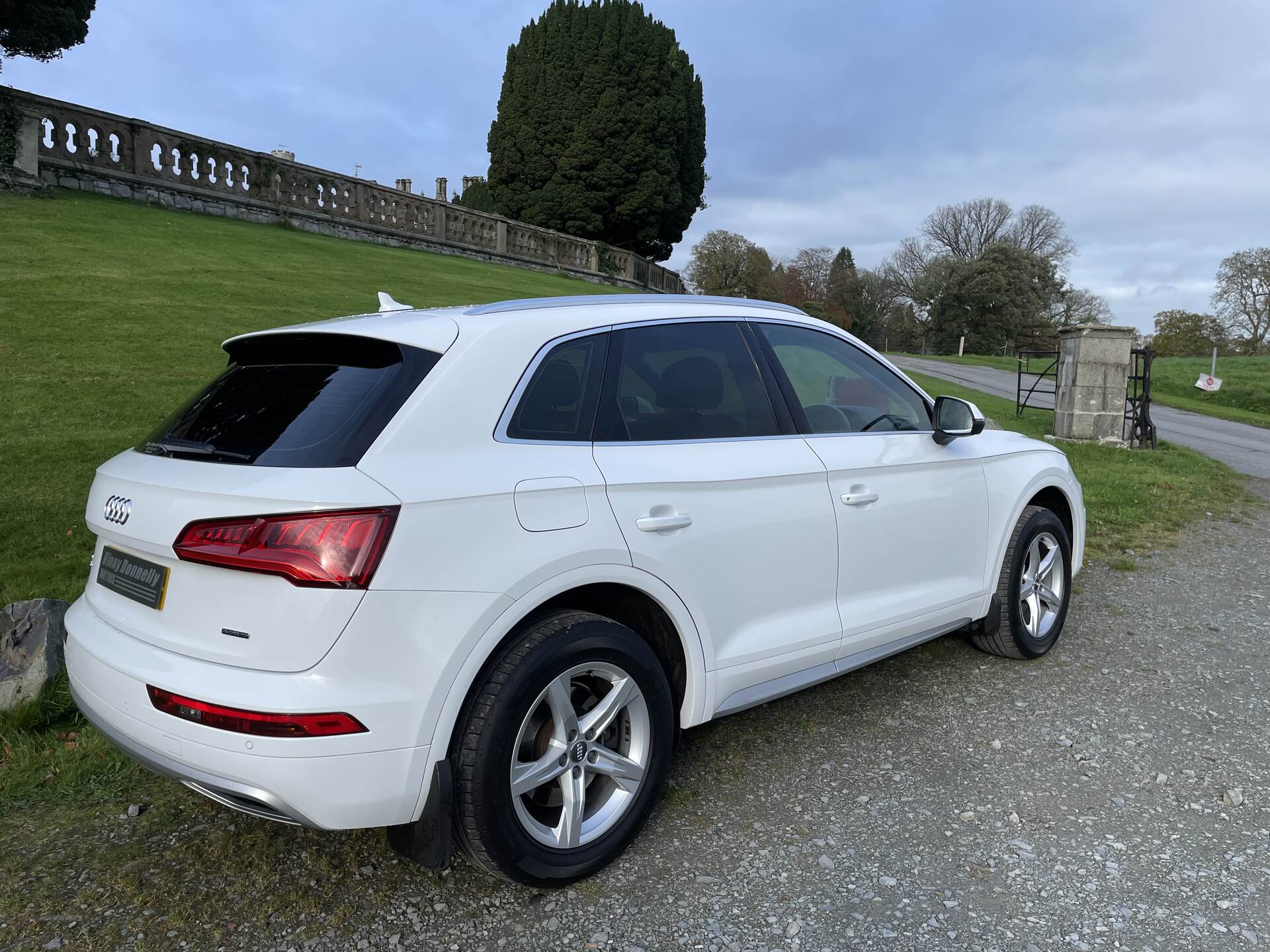 Audi Q5 DIESEL ESTATE in Down