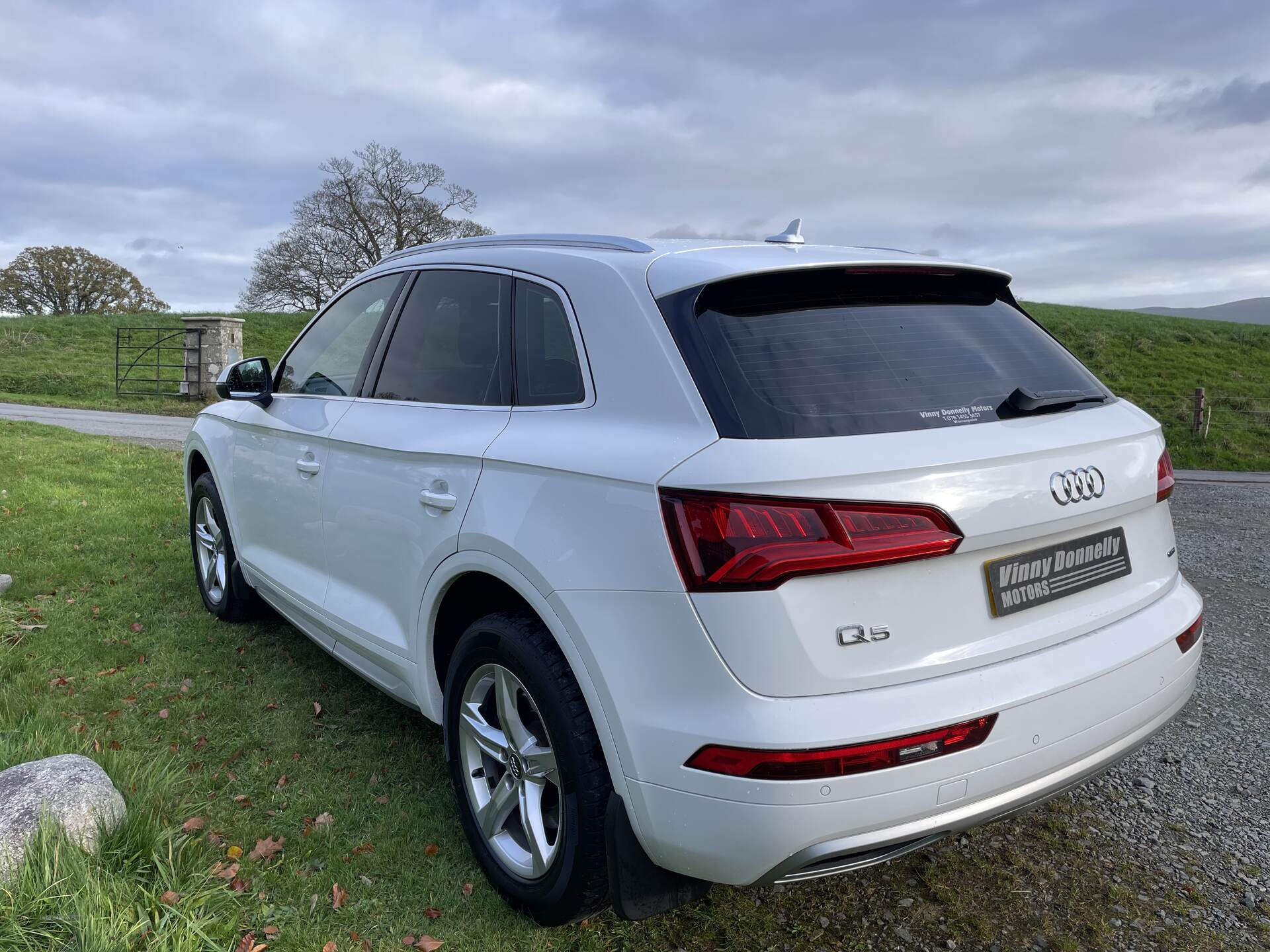 Audi Q5 DIESEL ESTATE in Down