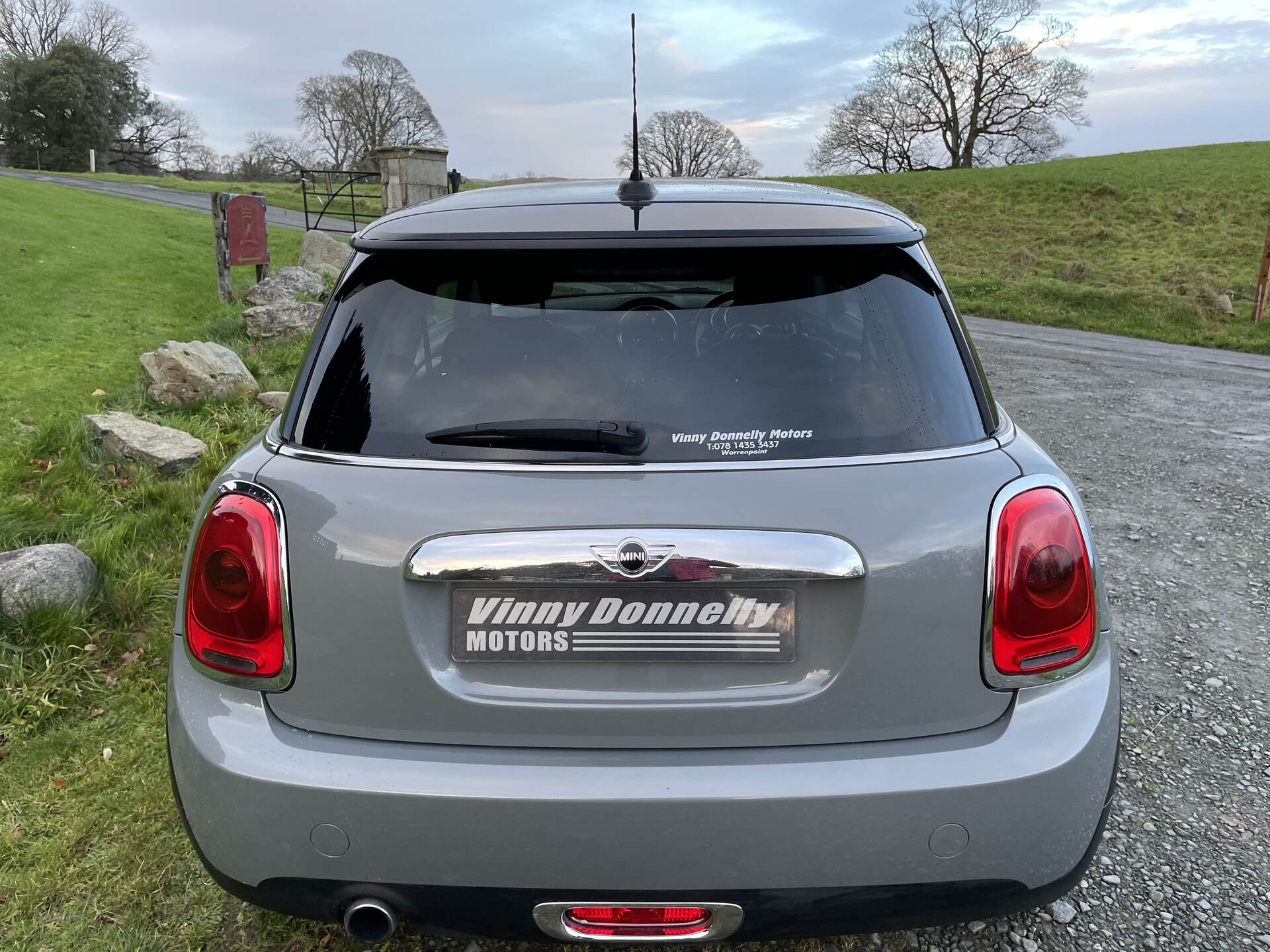 MINI Hatch in Down