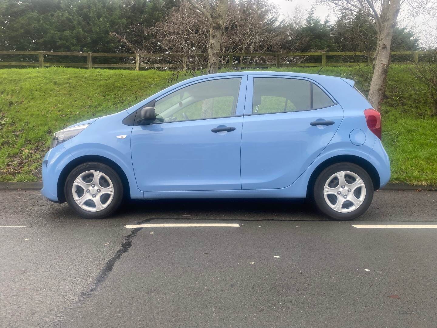 Kia Picanto HATCHBACK in Down