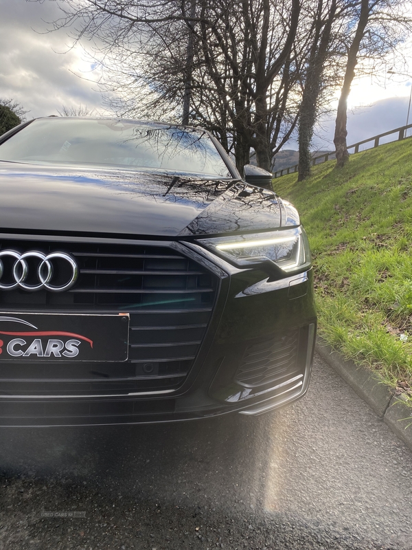 Audi A6 DIESEL AVANT in Down