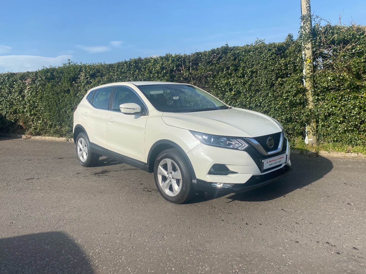 Nissan Qashqai DIESEL HATCHBACK in Derry / Londonderry