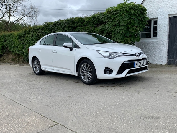 Toyota Avensis D-4D BUSINESS EDITION in Derry / Londonderry