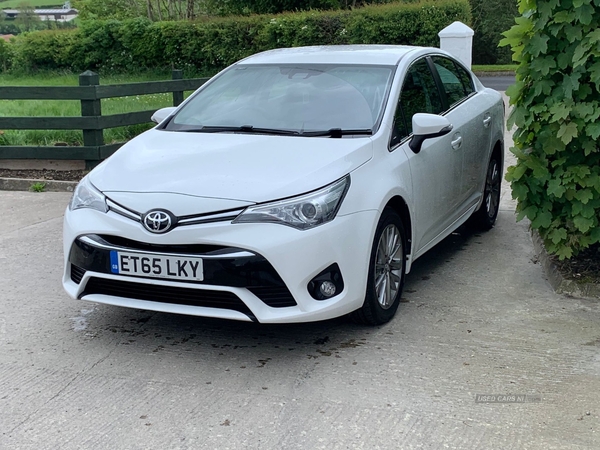 Toyota Avensis D-4D BUSINESS EDITION in Derry / Londonderry