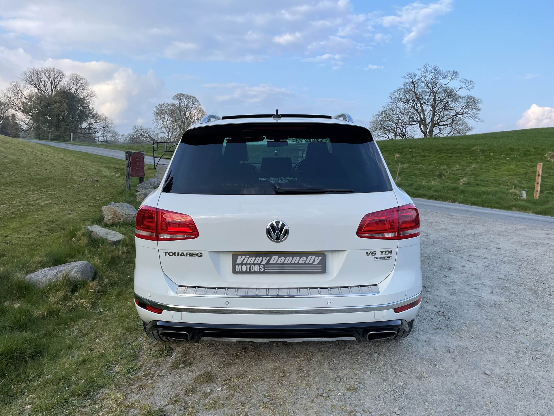 Volkswagen Touareg DIESEL ESTATE in Down