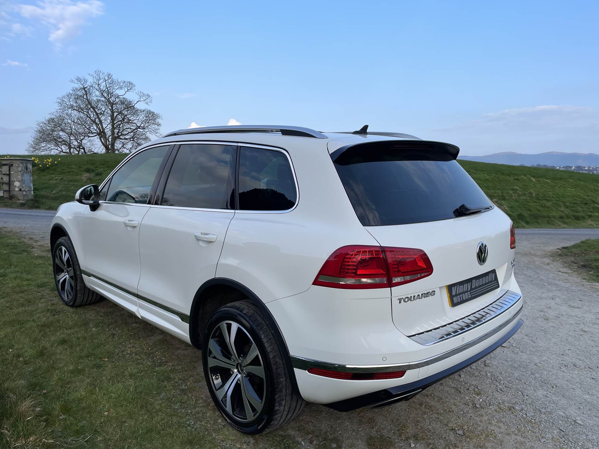 Volkswagen Touareg DIESEL ESTATE in Down