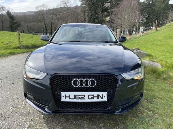 Audi A5 DIESEL SPORTBACK in Down