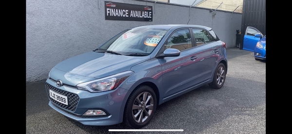 Hyundai i20 HATCHBACK in Down