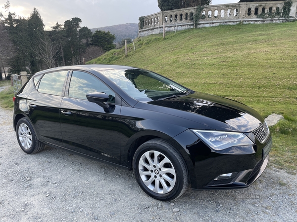 Seat Leon HATCHBACK in Down