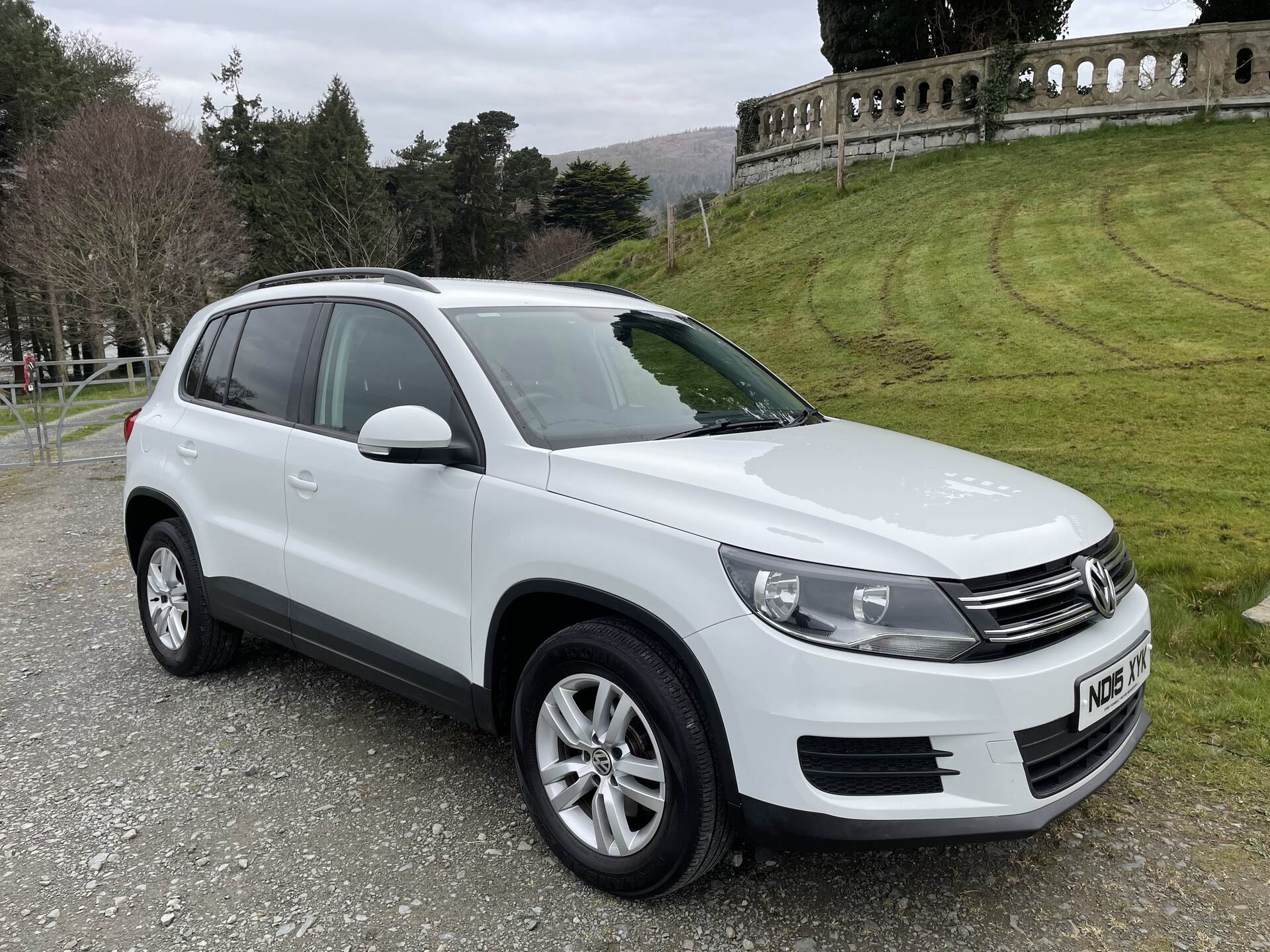 Volkswagen Tiguan DIESEL ESTATE in Down