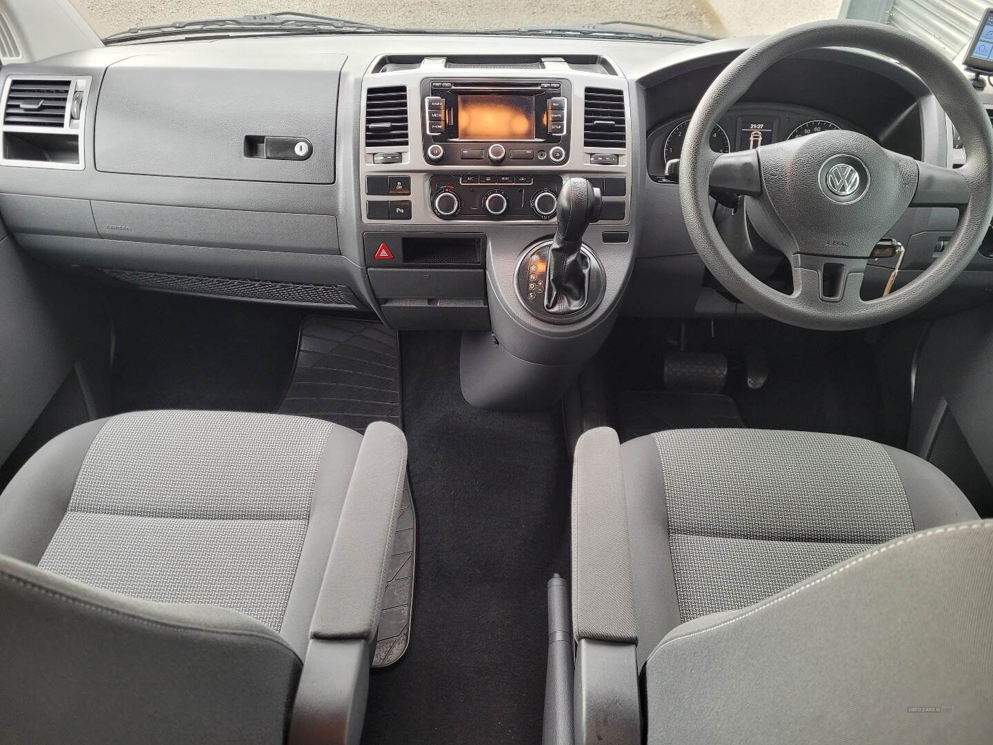 Volkswagen Caravelle TDI DSG in Antrim