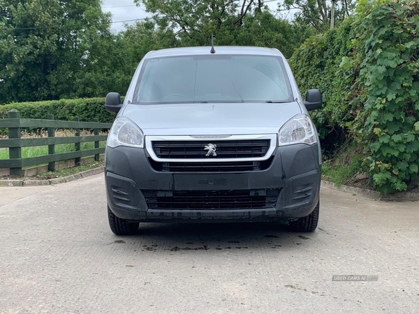 Peugeot Partner 3 Seater BLUE HDI PROFESSIONAL L1 in Derry / Londonderry