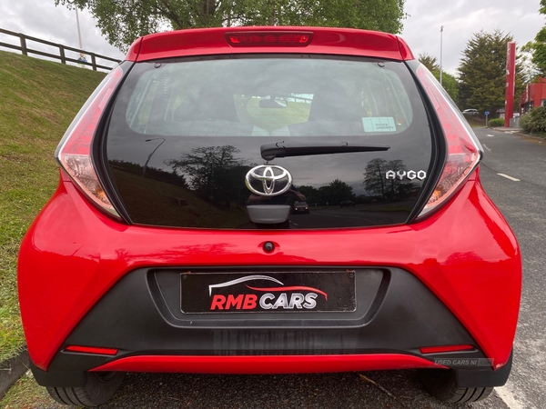 Toyota Aygo HATCHBACK in Down