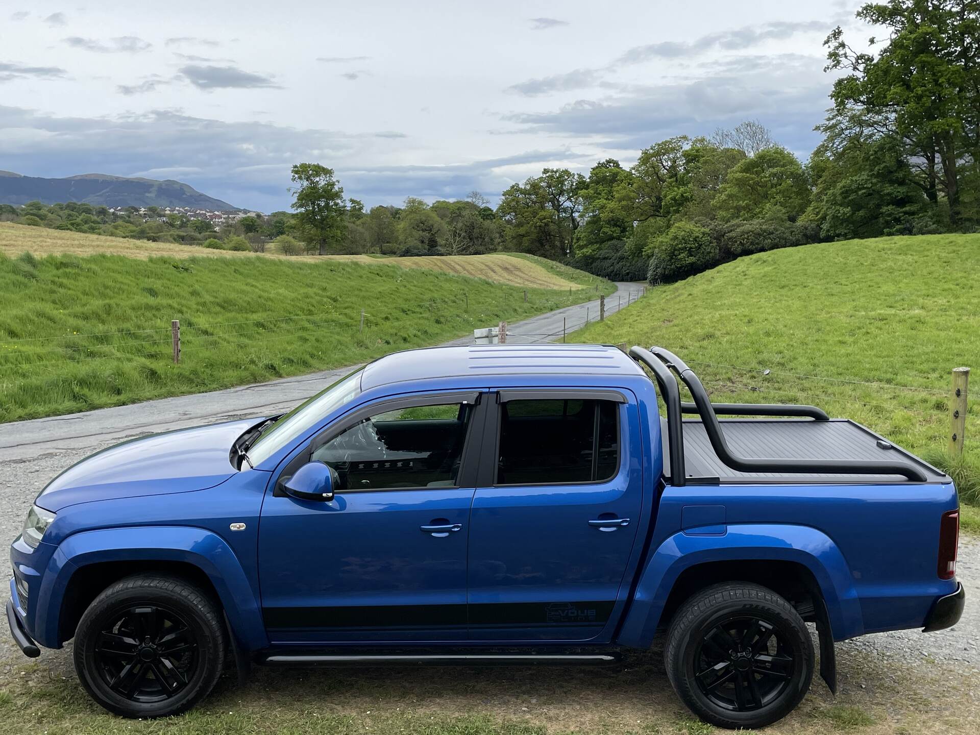 Volkswagen Amarok A33 DIESEL in Down