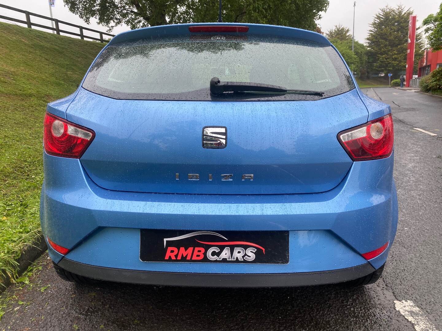 Seat Ibiza SPORT COUPE SPECIAL EDITION in Down