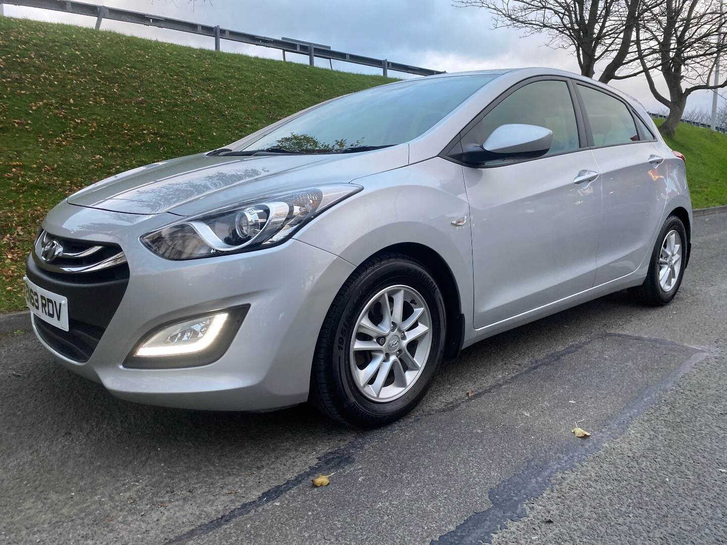 Hyundai i30 HATCHBACK in Down