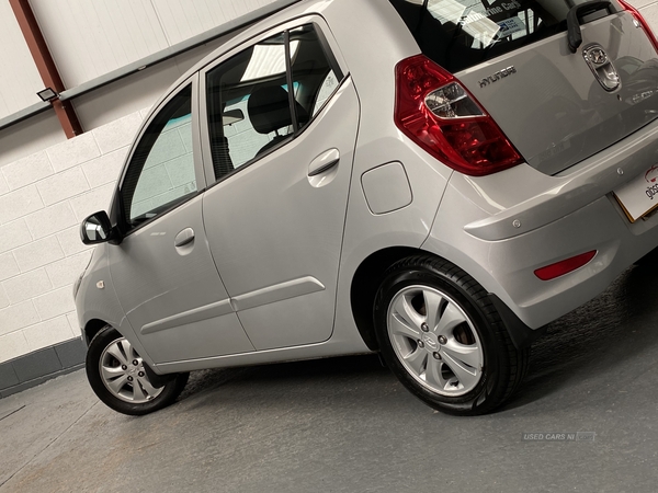 Hyundai i10 HATCHBACK in Antrim