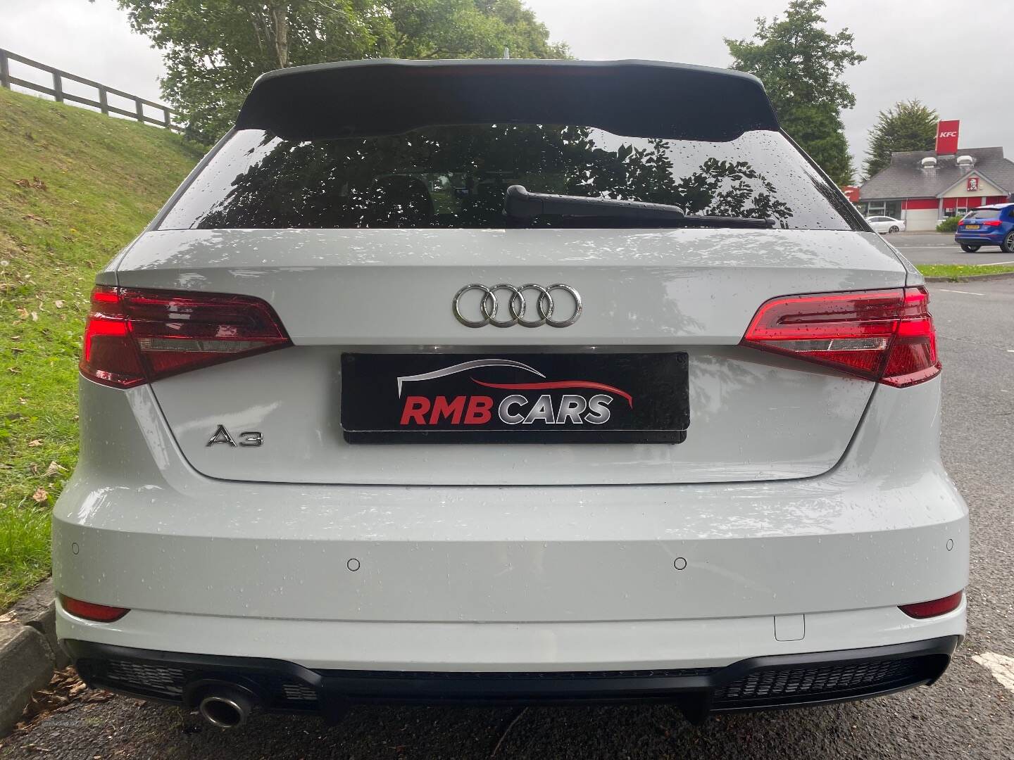 Audi A3 SPORTBACK SPECIAL EDITIONS in Down