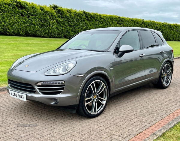 Porsche Cayenne DIESEL ESTATE in Derry / Londonderry