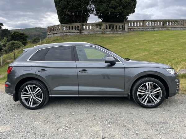 Audi Q5 DIESEL ESTATE in Down