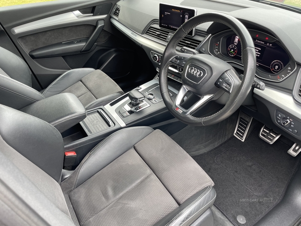 Audi Q5 DIESEL ESTATE in Down