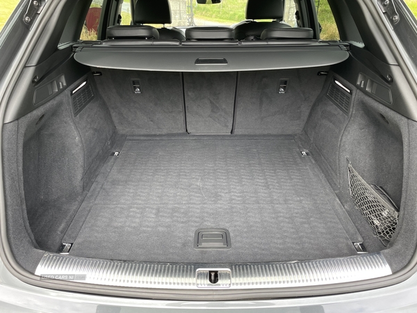 Audi Q5 DIESEL ESTATE in Down