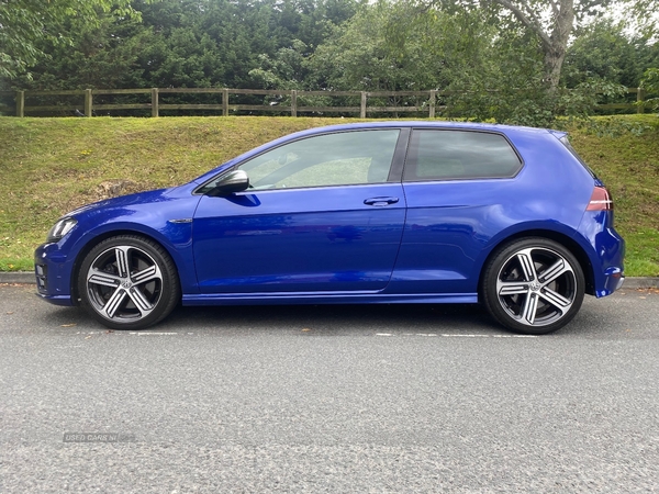 Volkswagen Golf HATCHBACK in Down