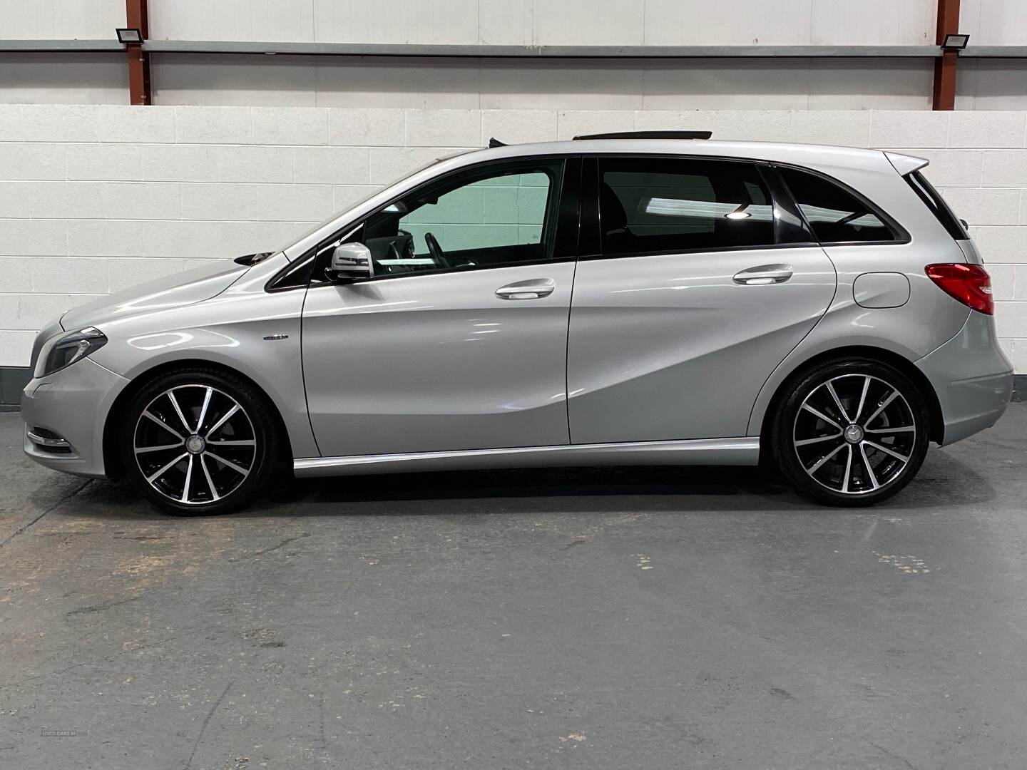 Mercedes B-Class DIESEL HATCHBACK in Antrim