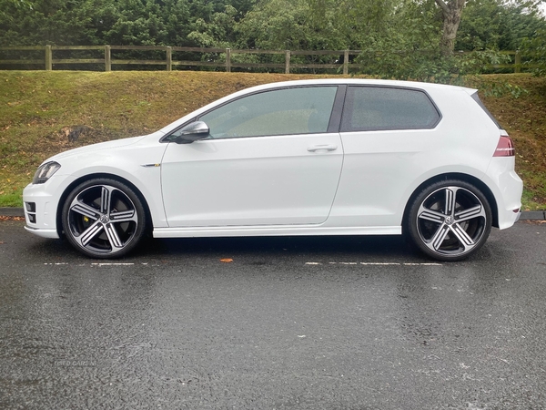 Volkswagen Golf HATCHBACK in Down