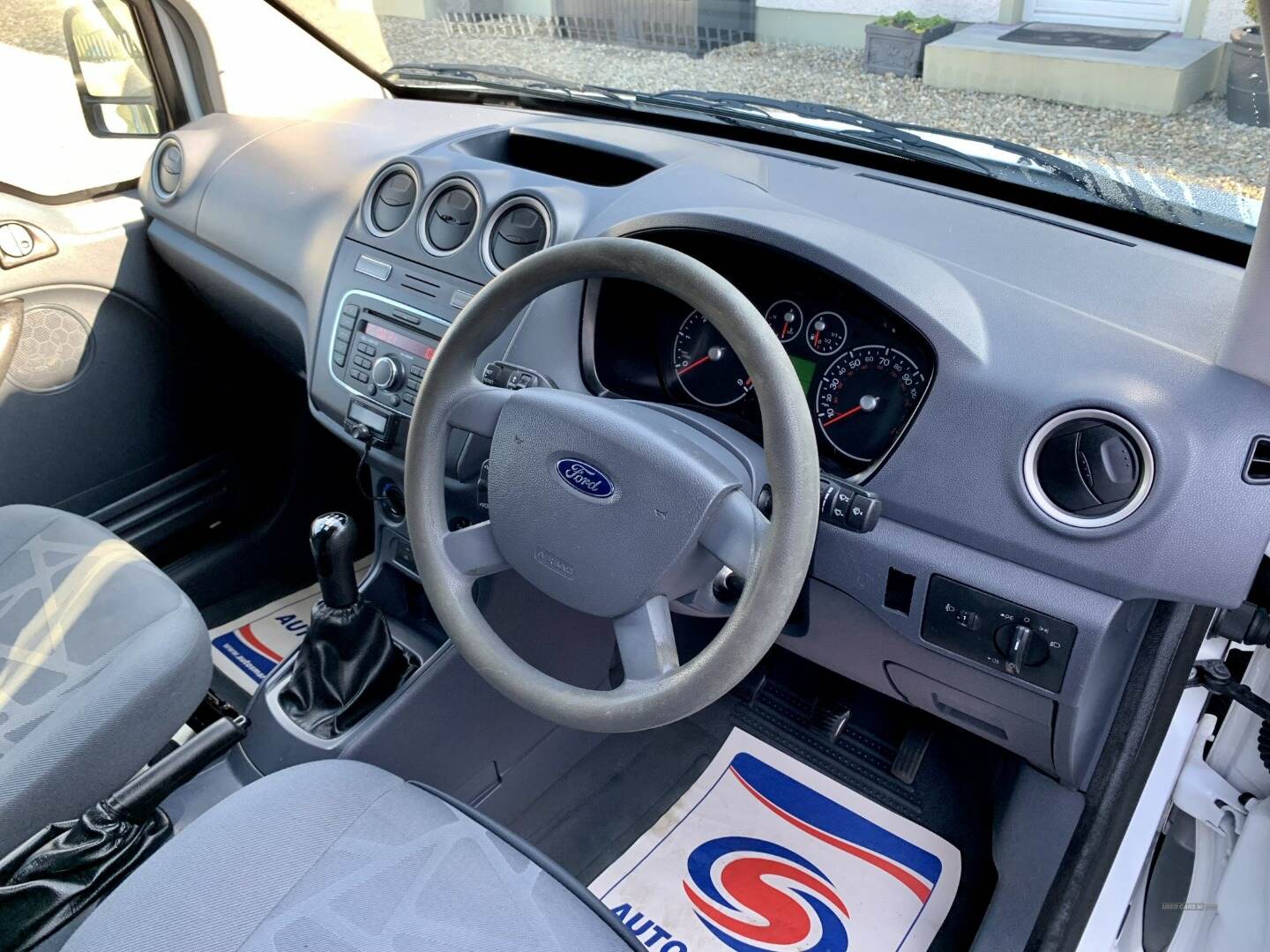 Ford Transit Connect 200 SWB DIESEL in Derry / Londonderry