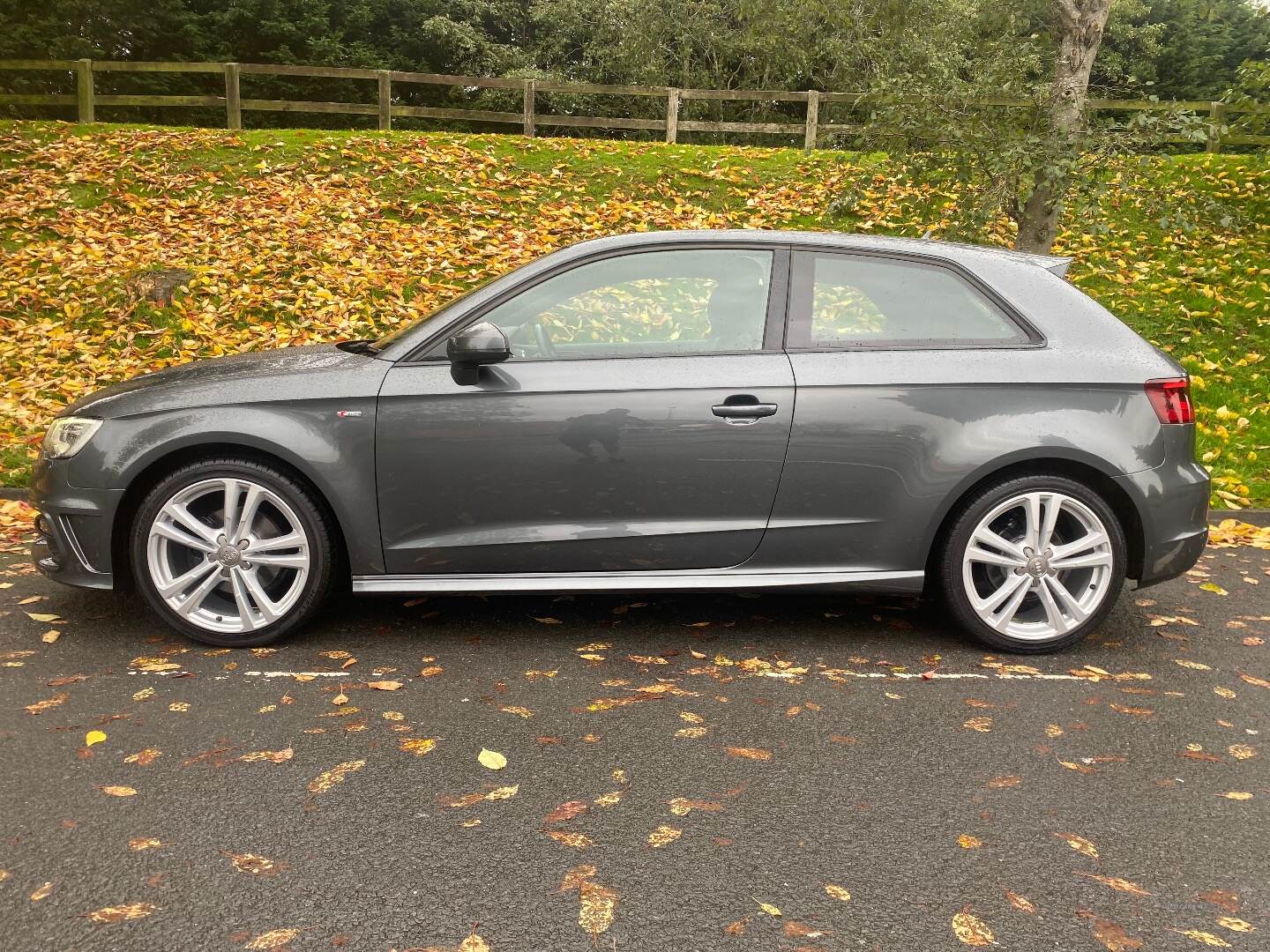 Audi A3 HATCHBACK in Down