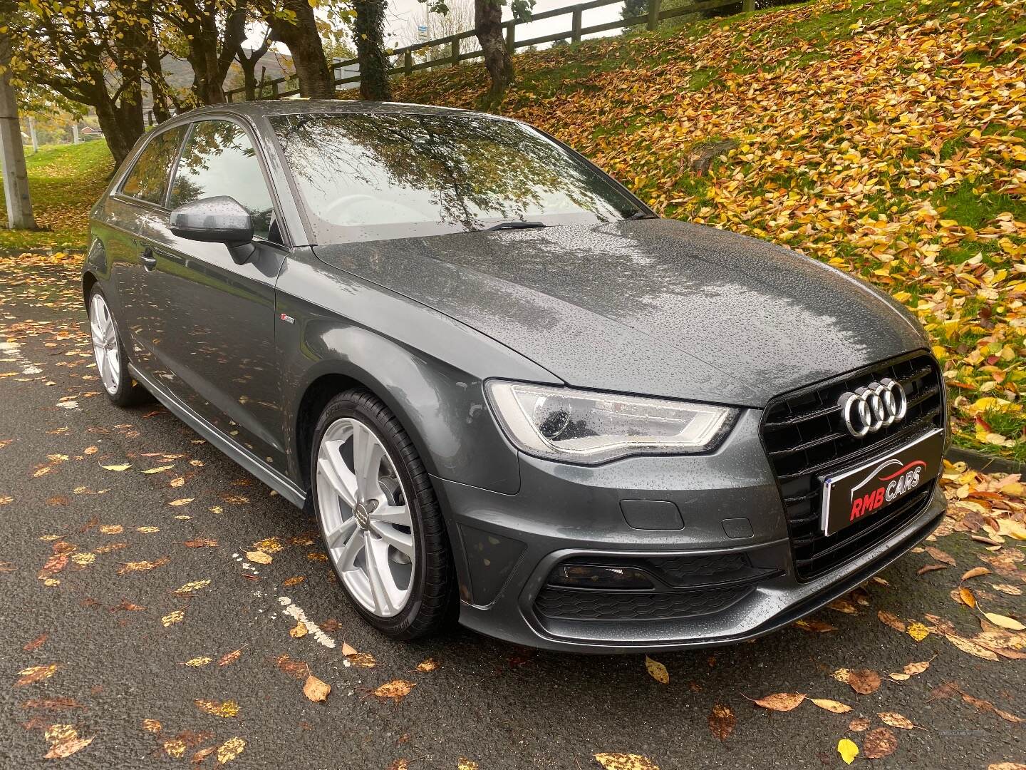 Audi A3 HATCHBACK in Down