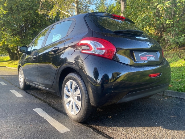 Peugeot 208 DIESEL HATCHBACK in Down