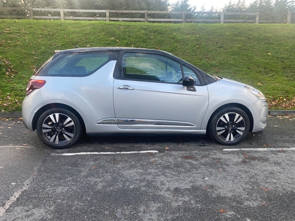 DS 3 DIESEL HATCHBACK in Down