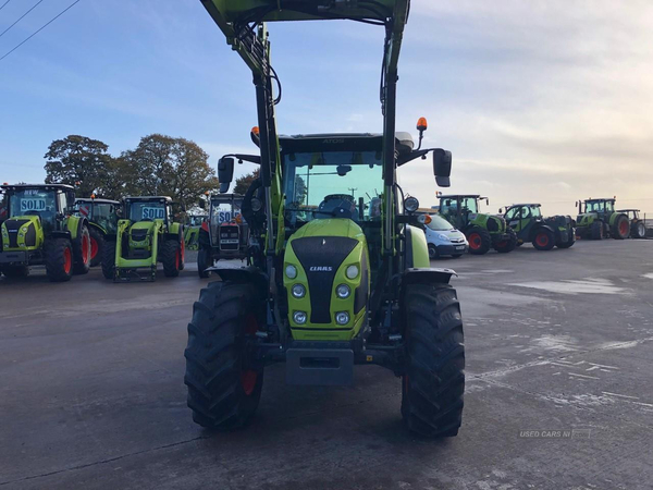 Claas ATOS 340 in Tyrone