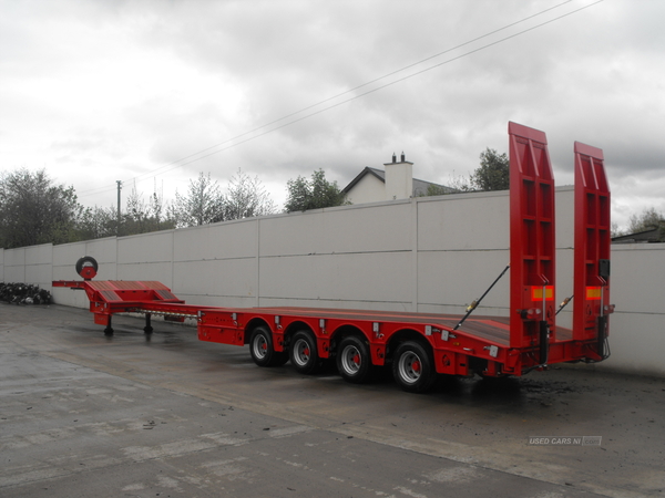 Chieftain 4 Axle Extendable Semi Low Loader in Tyrone