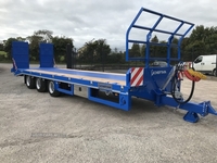 Chieftain 3 Axle Fast Tow Low Loader in Tyrone