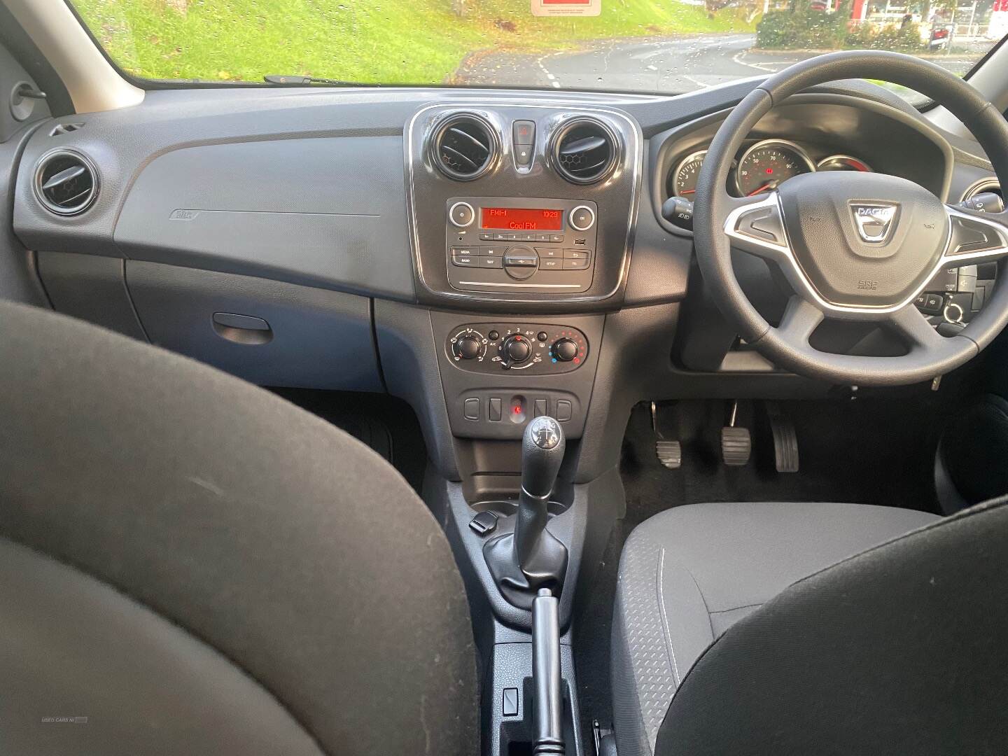 Dacia Sandero HATCHBACK in Down