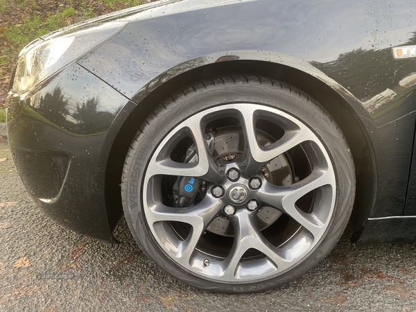 Vauxhall Insignia HATCHBACK in Down