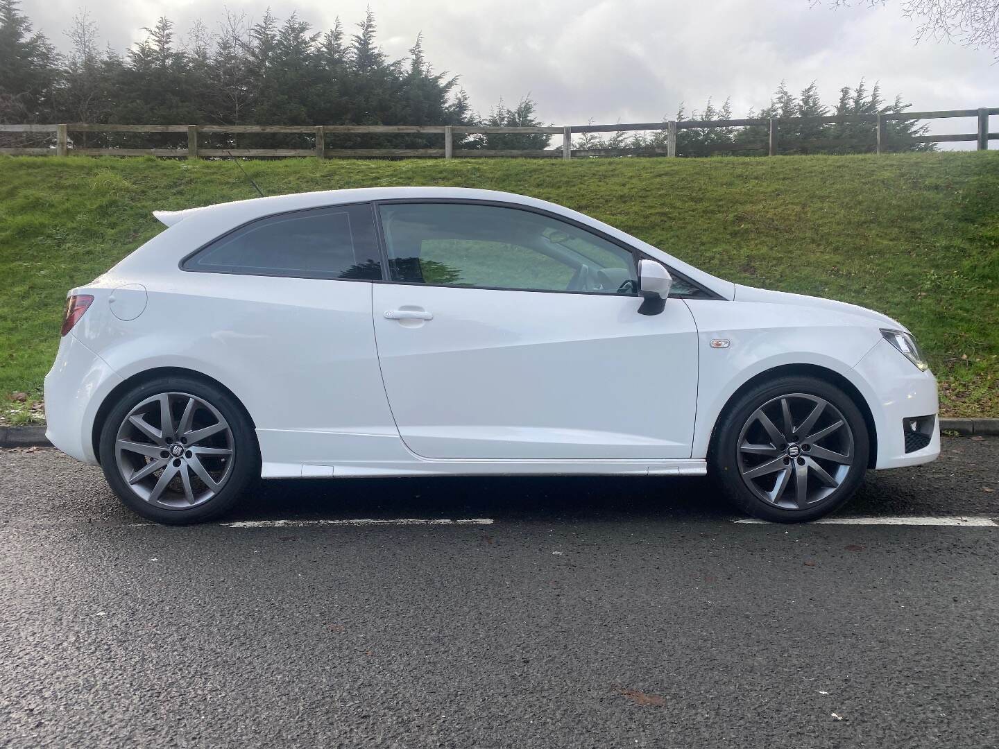 Seat Ibiza SPORT COUPE in Down