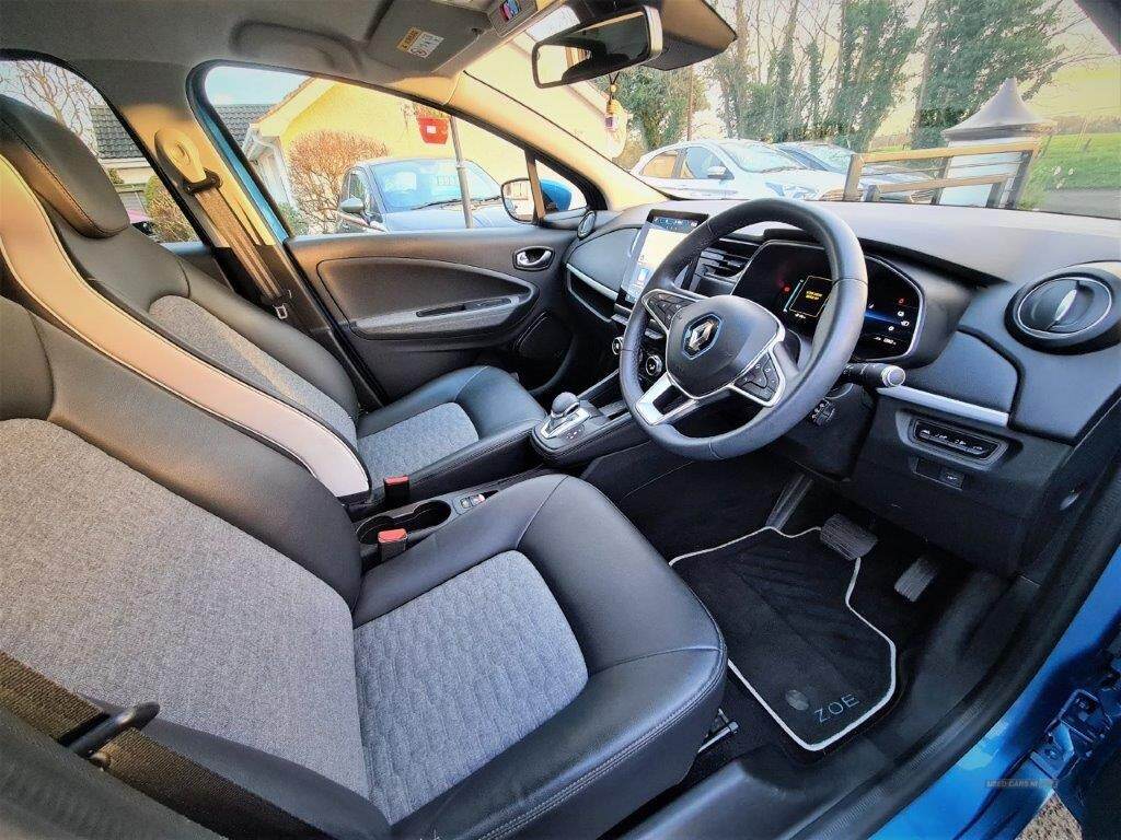 Oct 2020 Renault Zoe 100kW i GT Line R135 50kWh Rapid Charge 5dr Auto