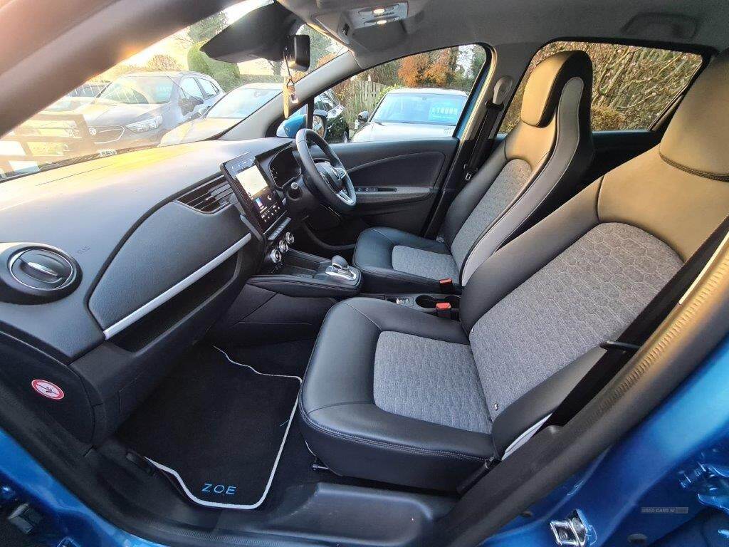 Oct 2020 Renault Zoe 100kW i GT Line R135 50kWh Rapid Charge 5dr Auto