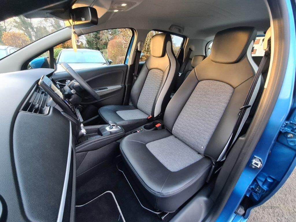 Oct 2020 Renault Zoe 100kW i GT Line R135 50kWh Rapid Charge 5dr Auto
