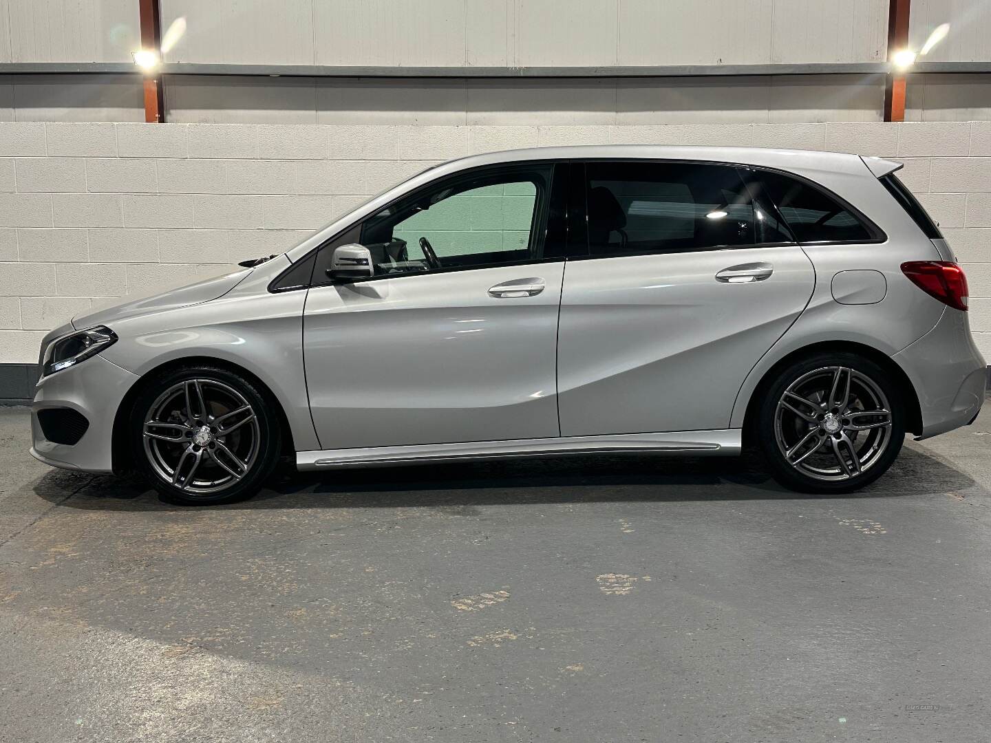 Mercedes B-Class DIESEL HATCHBACK in Antrim