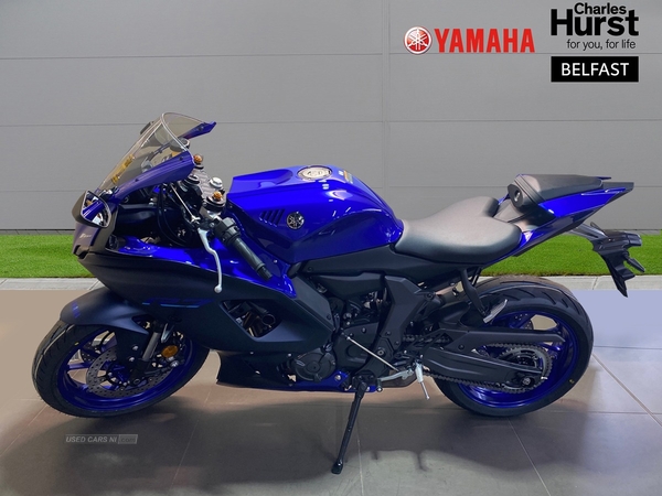 Yamaha YZF New 23MY Yamaha R7 £750 Accessory offer in Antrim