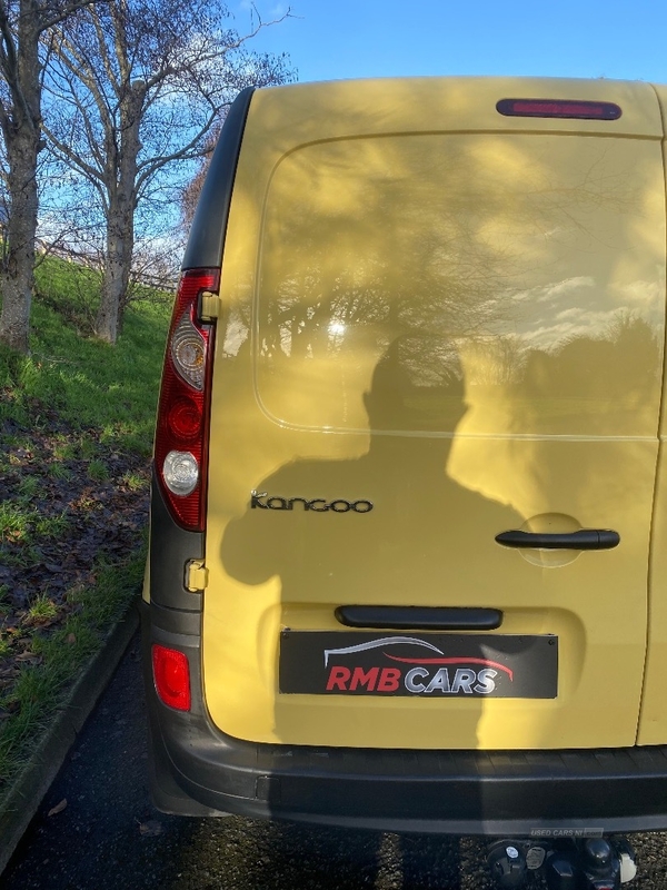 Renault Kangoo DIESEL in Down