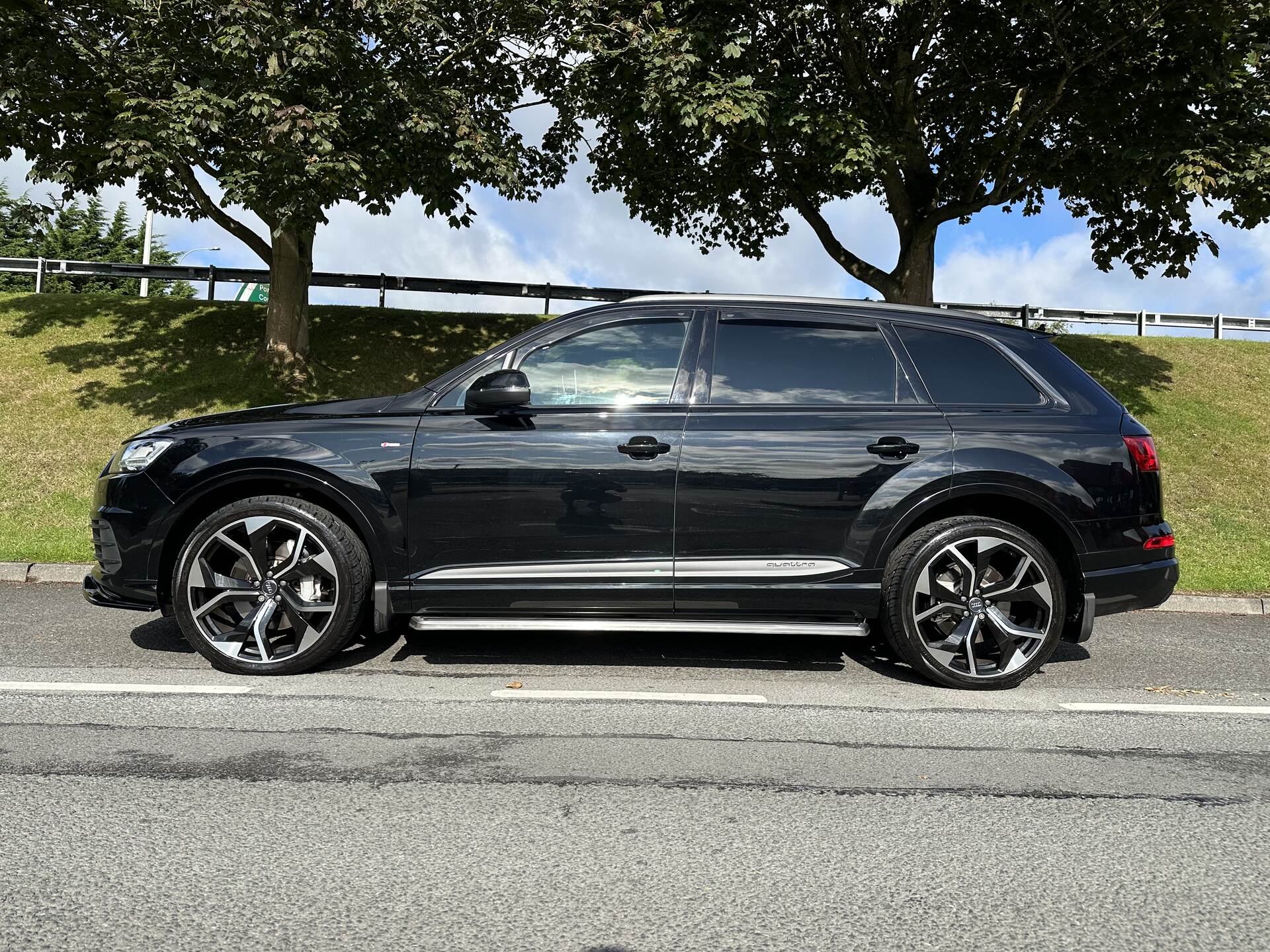 Audi Q7 DIESEL ESTATE in Down